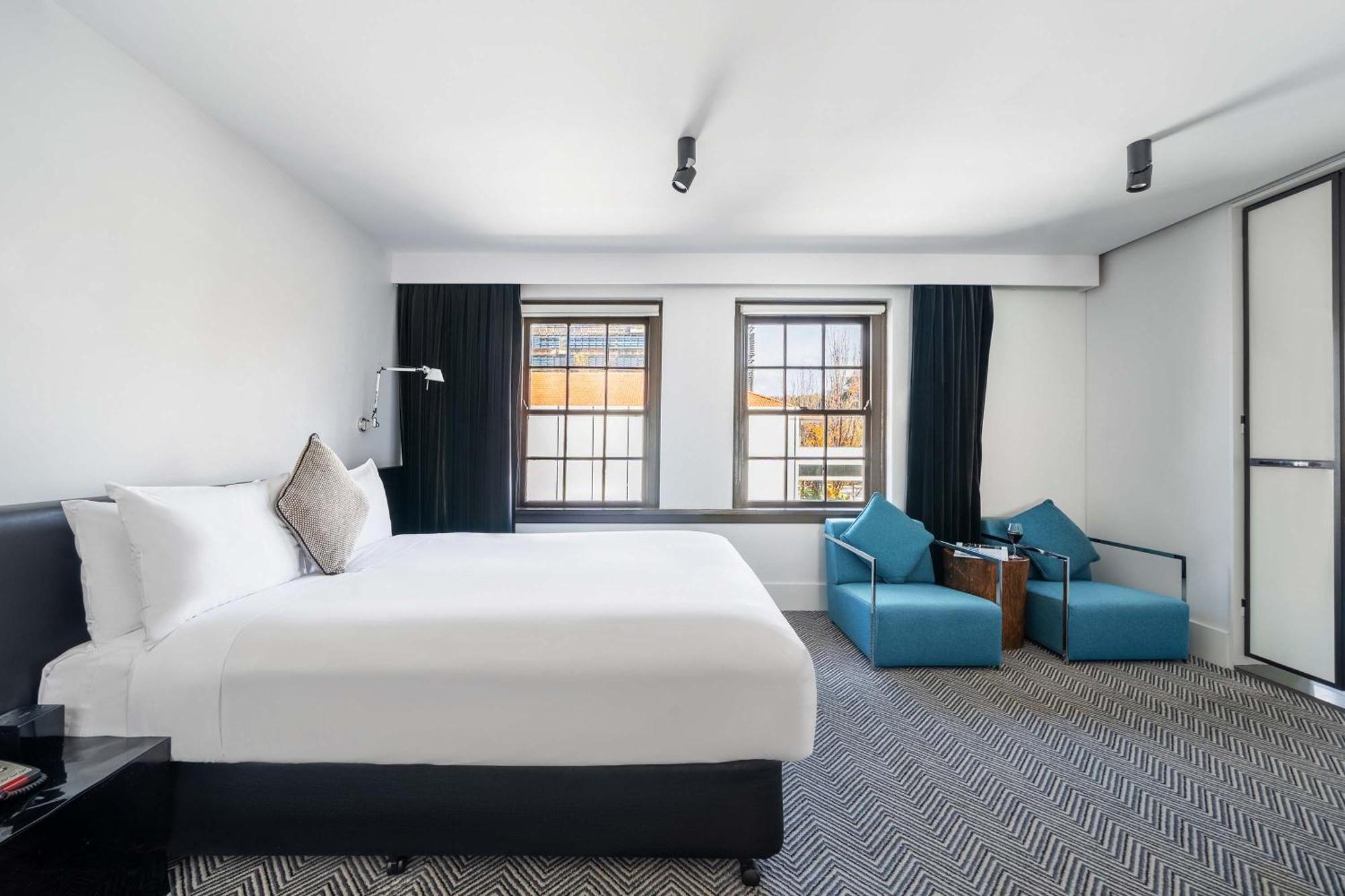 Peppers Gallery Hotel Canberra Exterior foto