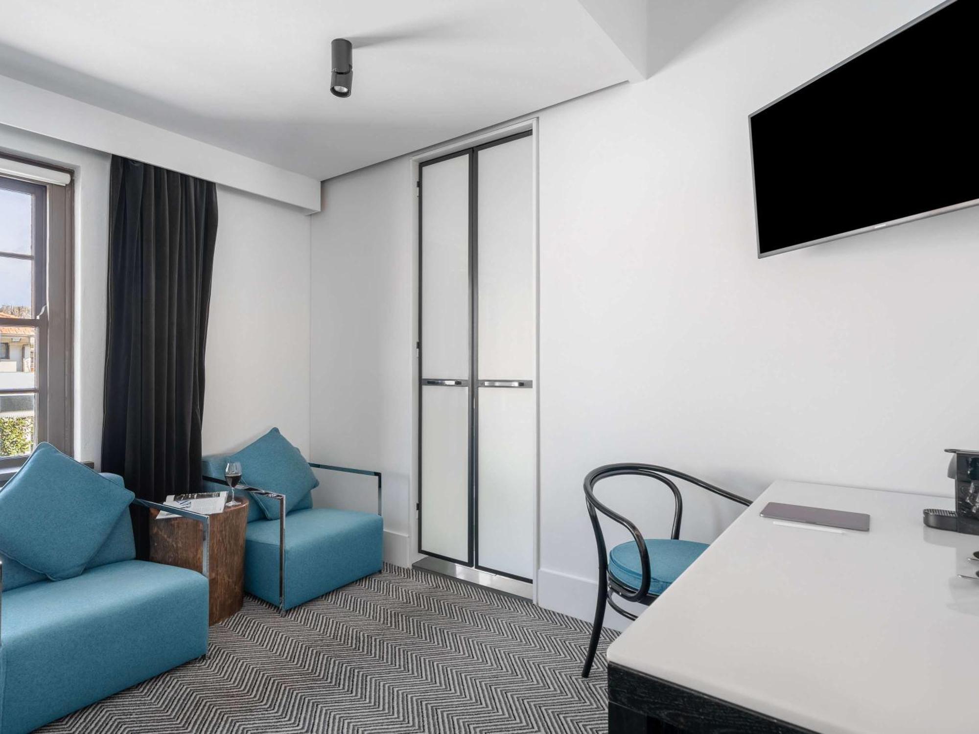 Peppers Gallery Hotel Canberra Exterior foto